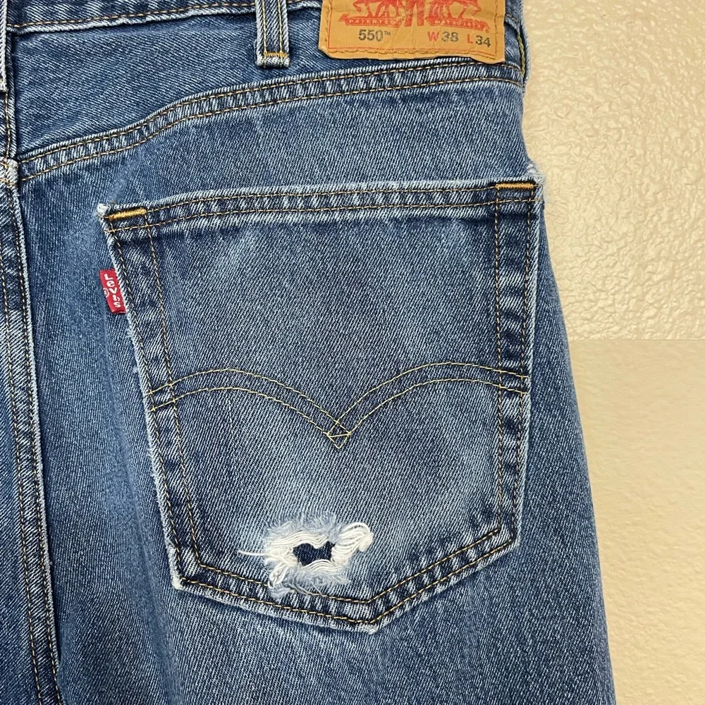 Levi's 550 Men's Straight Blue Jeans 38/34
